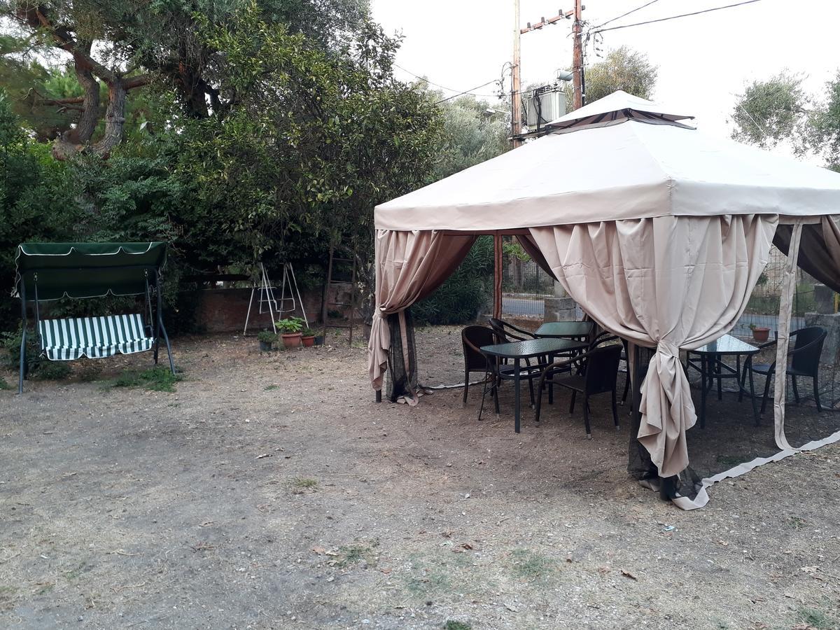 Villa Sia Дассия Экстерьер фото